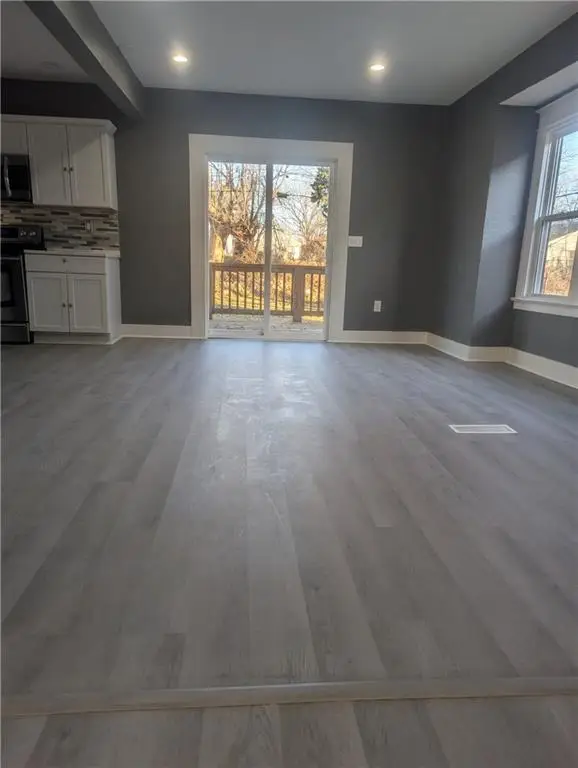 3337 Flora Avenue, Kansas City, MO 64109 - Image #3