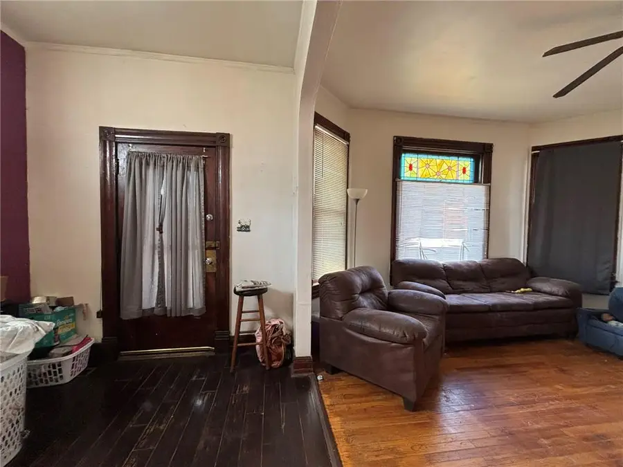 2121 S 10th Street, Saint Joseph, MO 64503 - Image #3