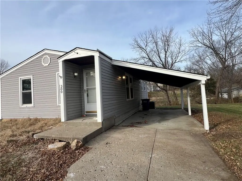 300 Vine Street, Platte City, MO 64079 - Image #1
