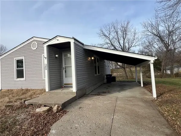 300 Vine Street, Platte City, MO 64079