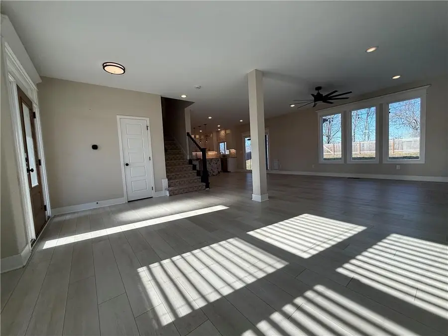 305 SW Nelson Drive, Blue Springs, MO 64014 - Image #3