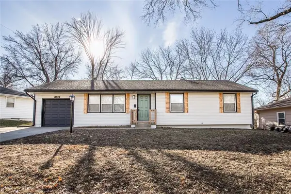 8819 E 85th Street, Raytown, MO 64138