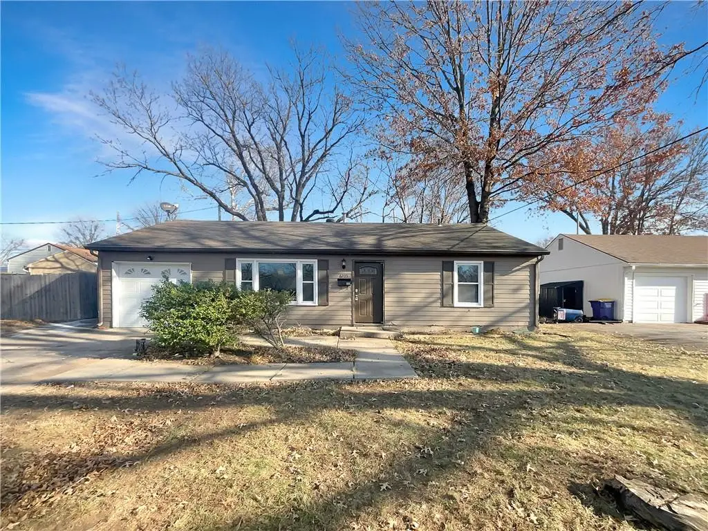 6705 N Charlotte Street, Kansas City, MO 64118 - Image #1