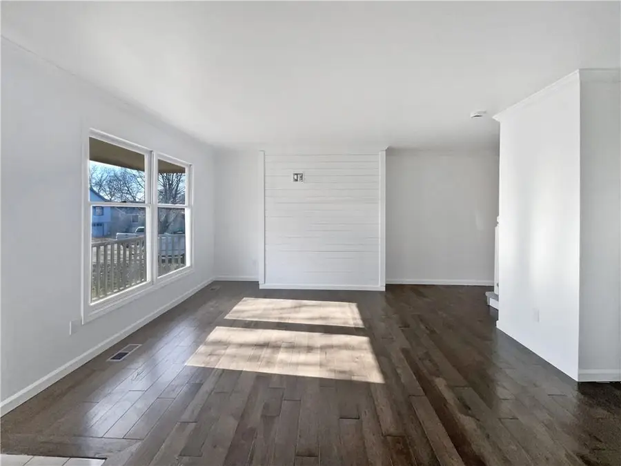 8700 NW 81st Terrace, Kansas City, MO 64152 - Image #3