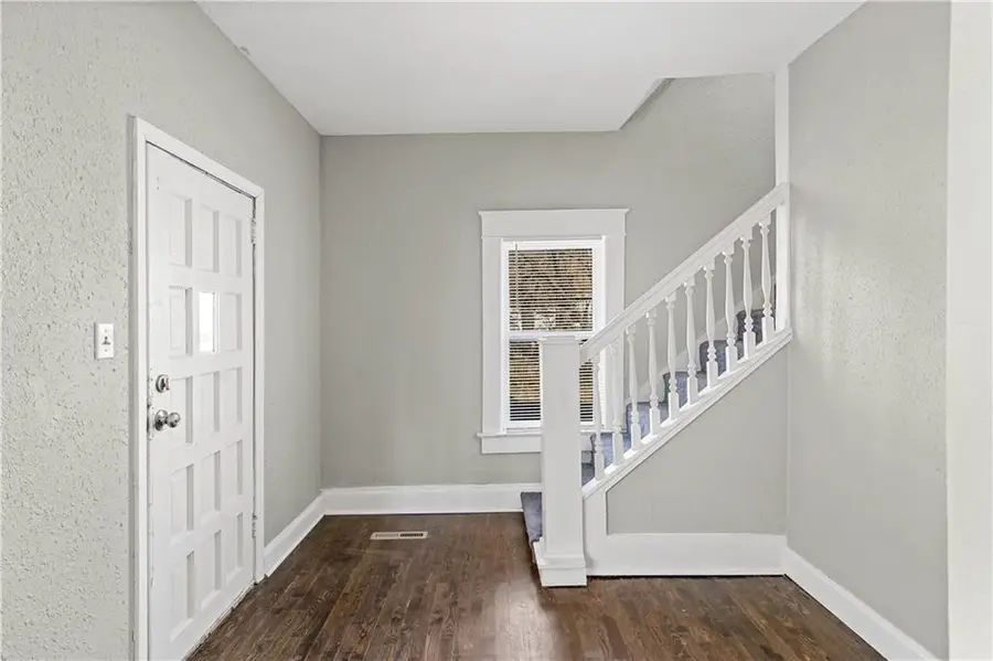 6821 Bales Avenue, Kansas City, MO 64132 - Image #2