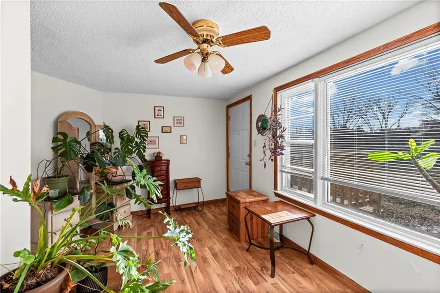 1406 Shawnee Street, Leavenworth, KS 66048 - Image #3