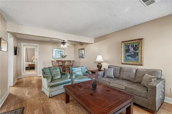 12606 W 110 Terrace, Overland Park, KS 66210