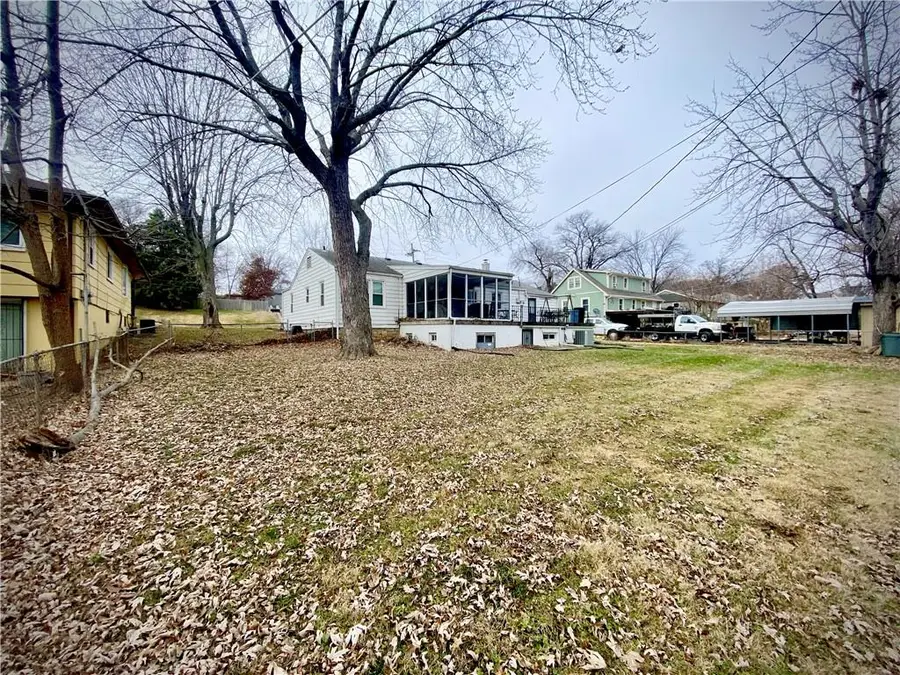 1833 N 33rd Street, Kansas City, KS 66104 - Image #3
