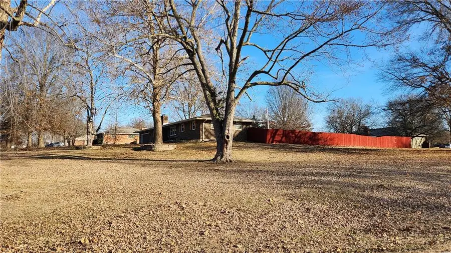 908 Harr Grove Road, Peculiar, MO 64078 - Image #3