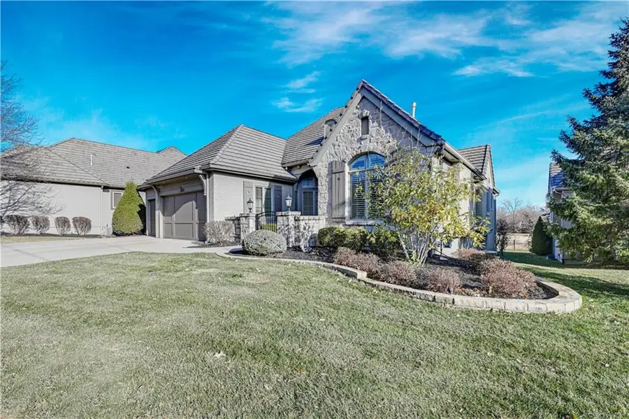 14001 Nicklaus Drive, Overland Park, KS 66223 - Image #2