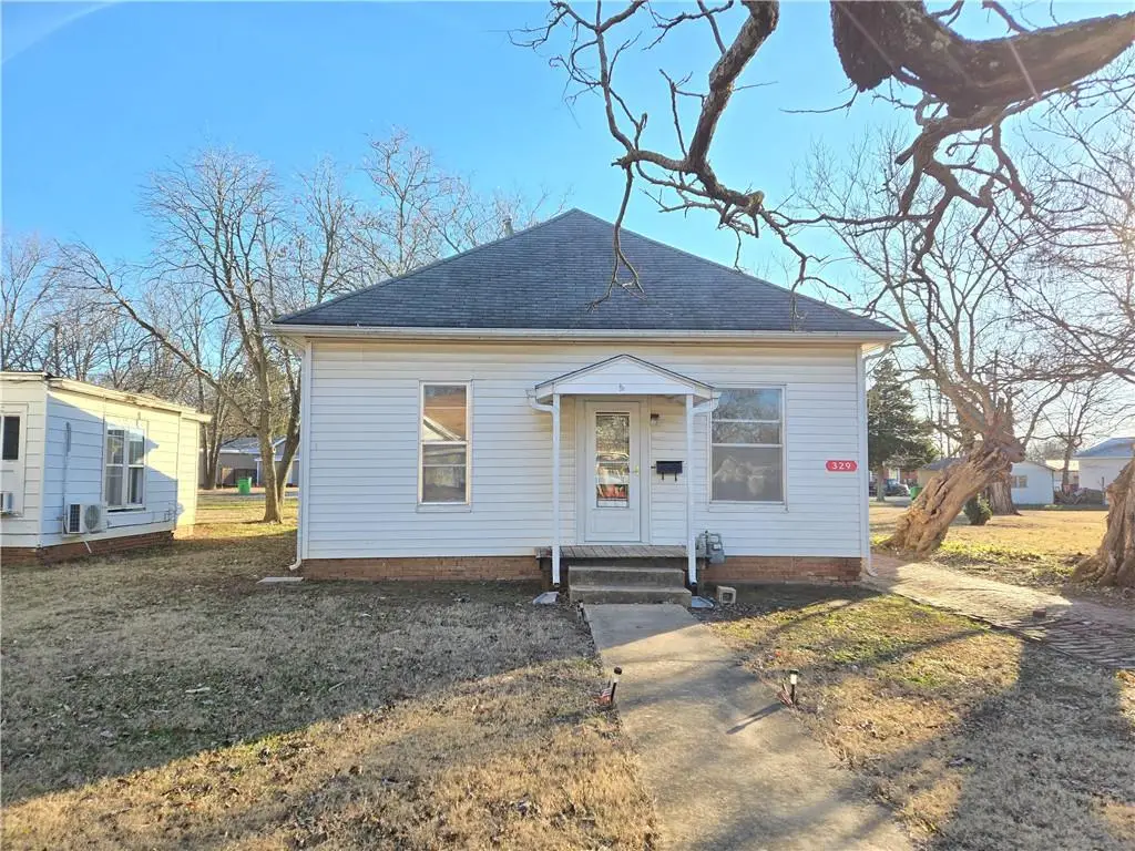 329 W 1st Street, Cherryvale, KS 67335 - Image #1