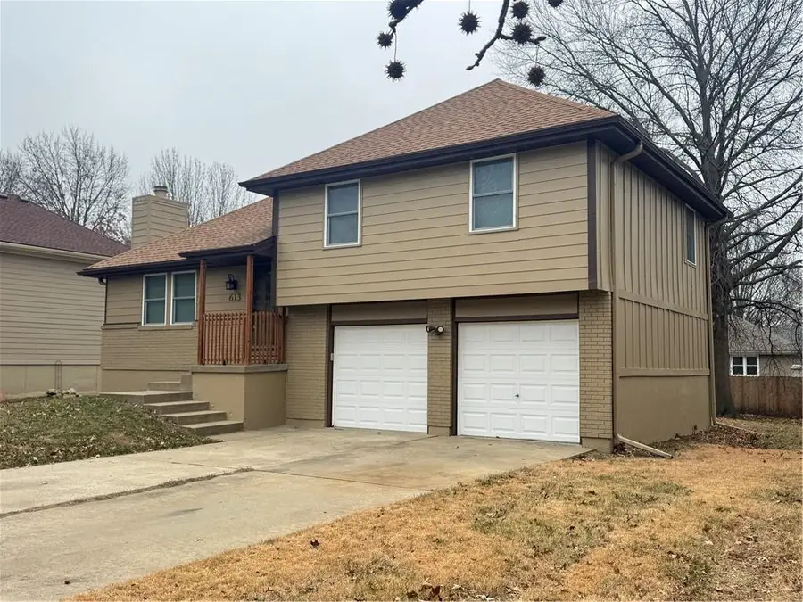 613 SE Westwind Drive, Lees Summit, MO 64063 - Image #3