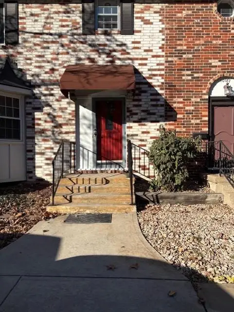 10185 W 96th Terrace, Overland Park, KS 66212 - Image #2