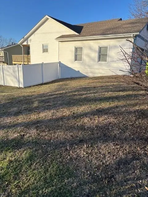 818 Autumn Drive, Belton, MO 64012 - Image #2