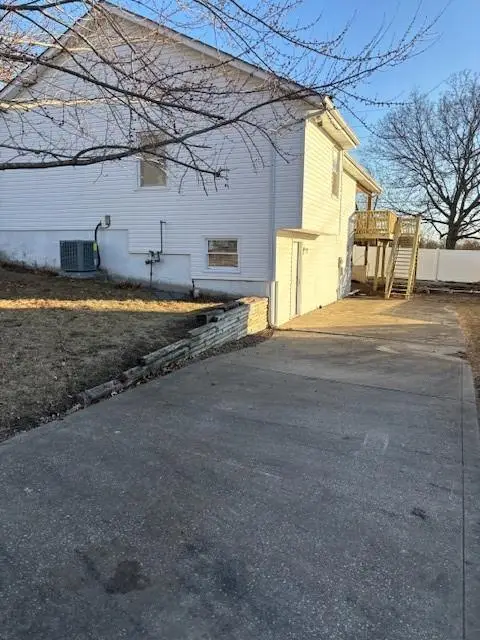 818 Autumn Drive, Belton, MO 64012 - Image #3