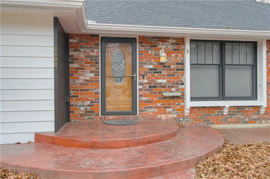 2600 Magnolia Avenue, Liberty, MO 64068 - Image #2