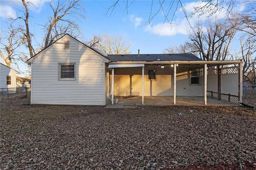 7606 Woodson Road, Raytown, MO 64138 - Image #3