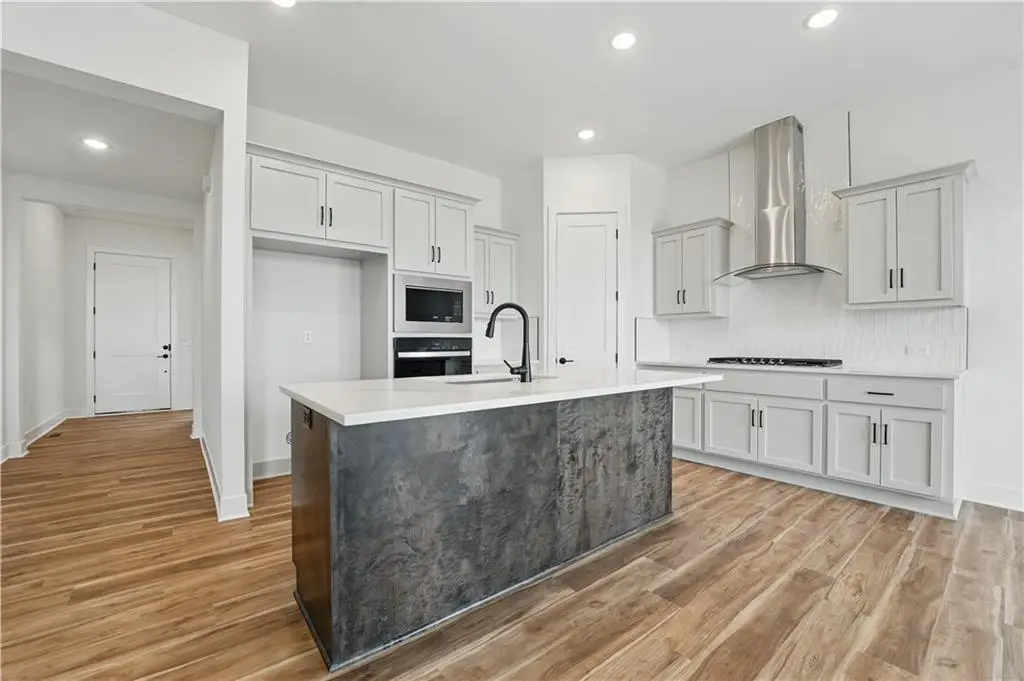 1615 NW 105th Terrace, Kansas City, MO 64155 - Image #1