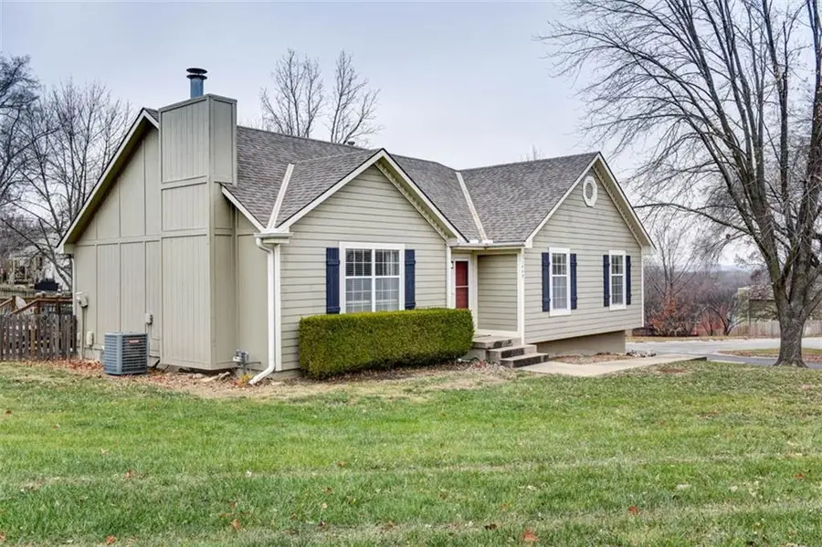 1449 NW Yankee Drive, Blue Springs, MO 64015 - Image #2