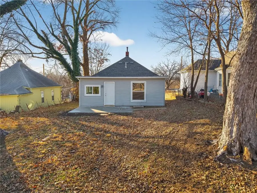 127 S Neconi Avenue, Bonner Springs, KS 66012 - Image #3