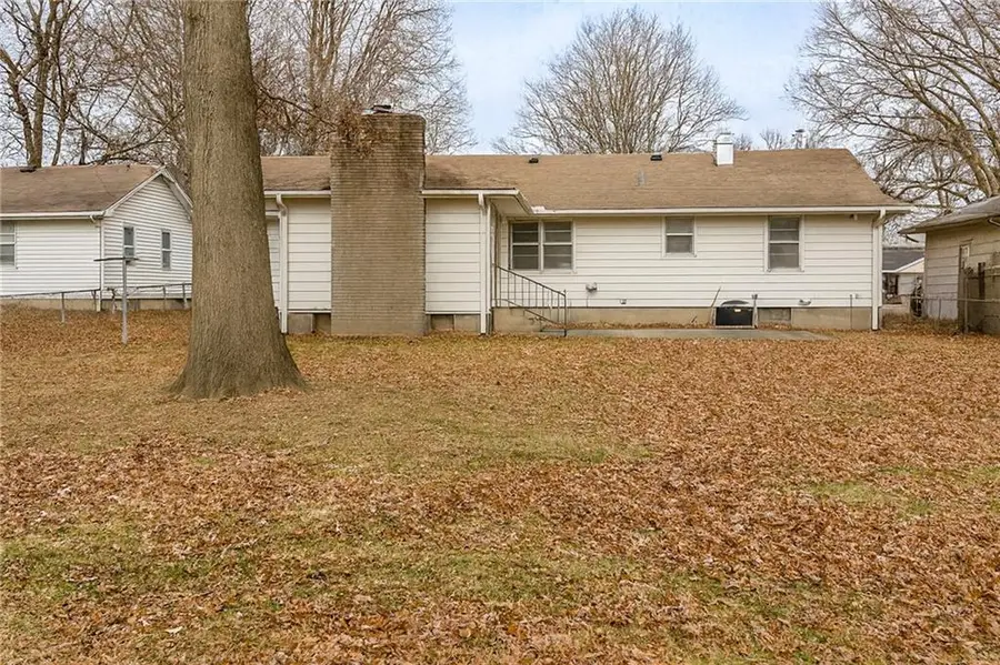 8219 E 85th Terrace, Raytown, MO 64138 - Image #2