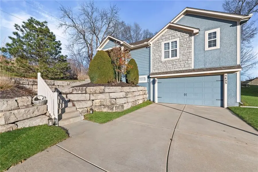 5425 N 102nd Street, Kansas City, KS 66109 - Image #2