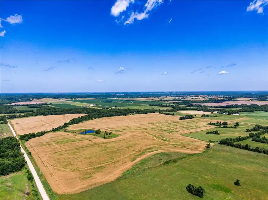 18651 E 750 Road, Mound City, KS 66056 - Image #2