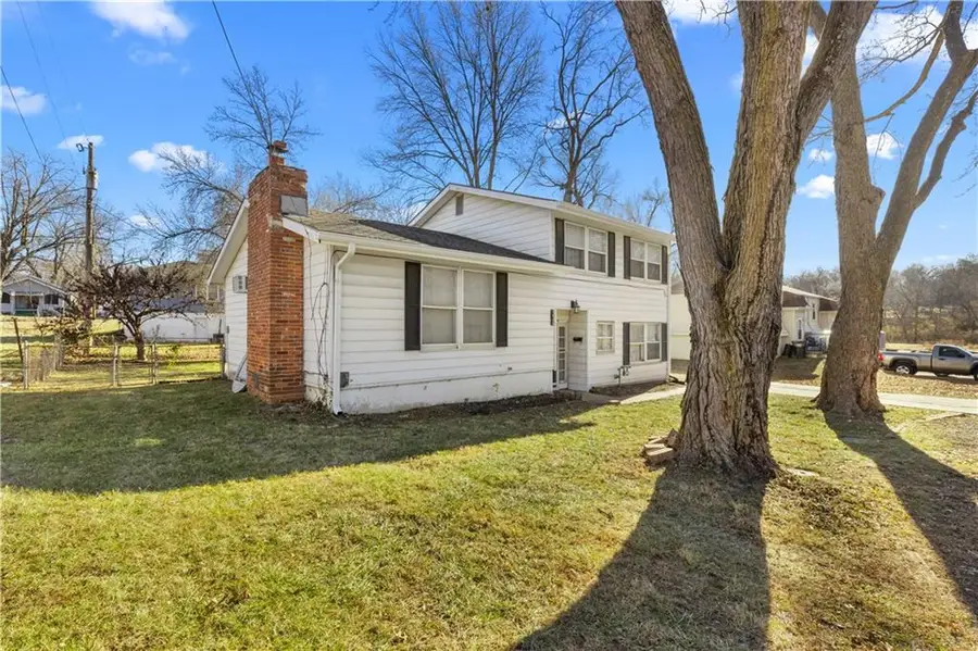 1929 S Crescent Avenue, Independence, MO 64052 - Image #3