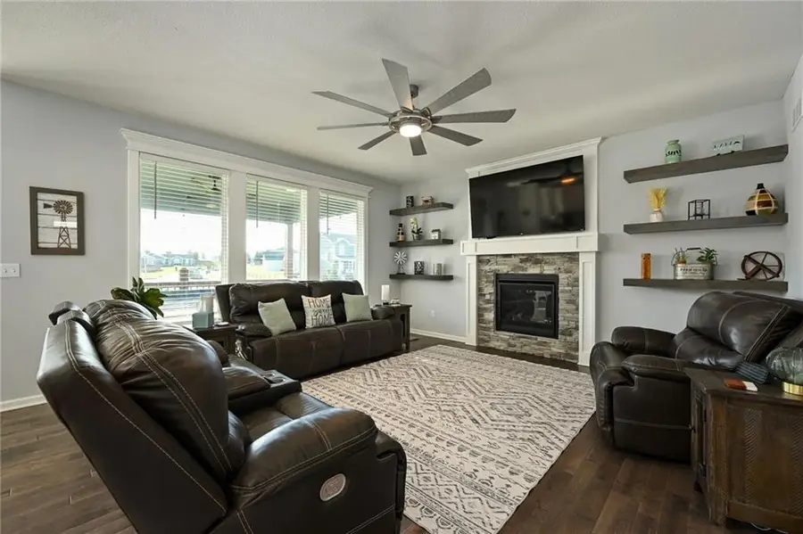 19621 W 197th Terrace, Spring Hill, KS 66083 - Image #3