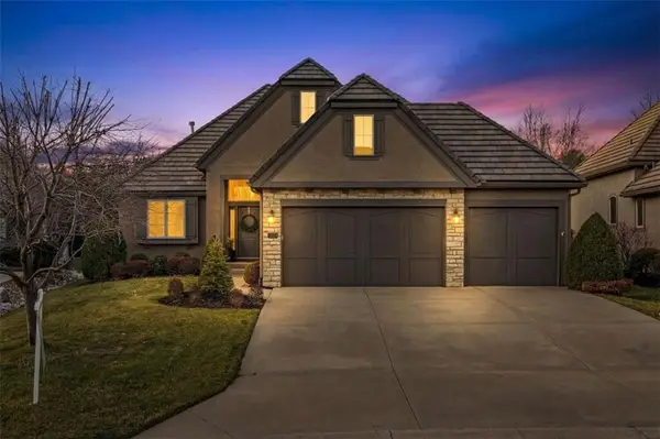 15204 Fontana Street, Overland Park, KS 66224