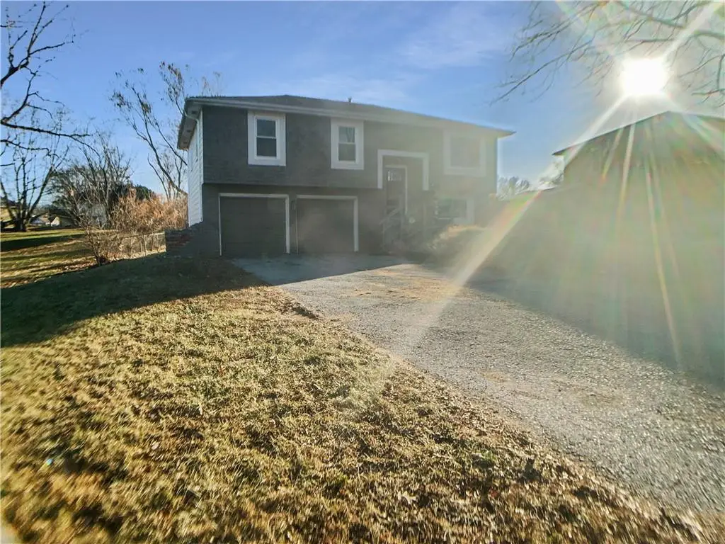 1101 W Elm Terrace, Olathe, KS 66061 - Image #1