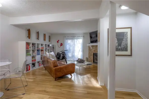 1913 Lawrence Court, Kansas City, KS 66103