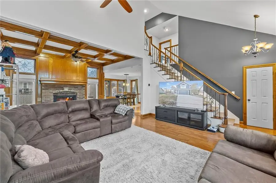 15206 Foster Street, Overland Park, KS 66223 - Image #2