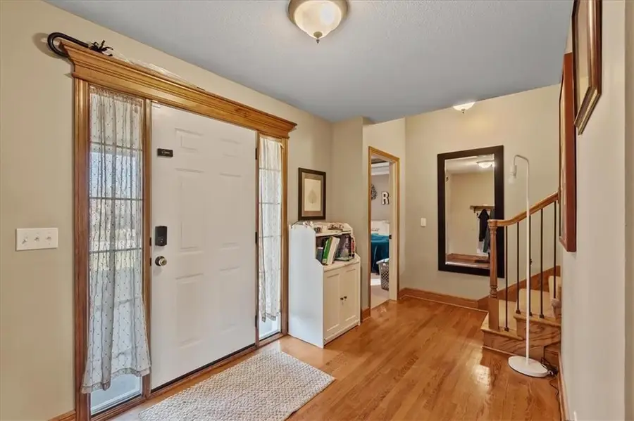 1607 NW Pin Oak Court, Grain Valley, MO 64029 - #2