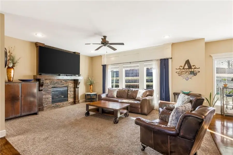 1702 Bay Court, Kearney, MO 64060 - Image #2