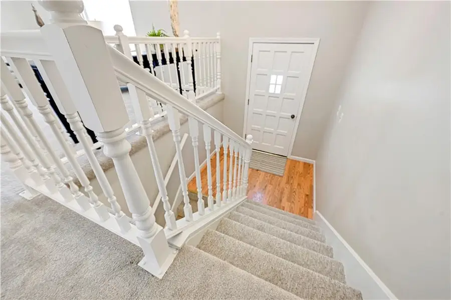 636 Linda Lane, Bonner Springs, KS 66012 - #2