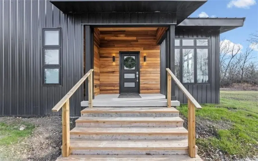 1371 1300th Street, Iola, KS 66749 - Image #3