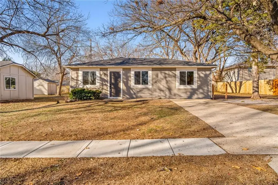 431 N Walnut Street, Olathe, KS 66061 - Image #2