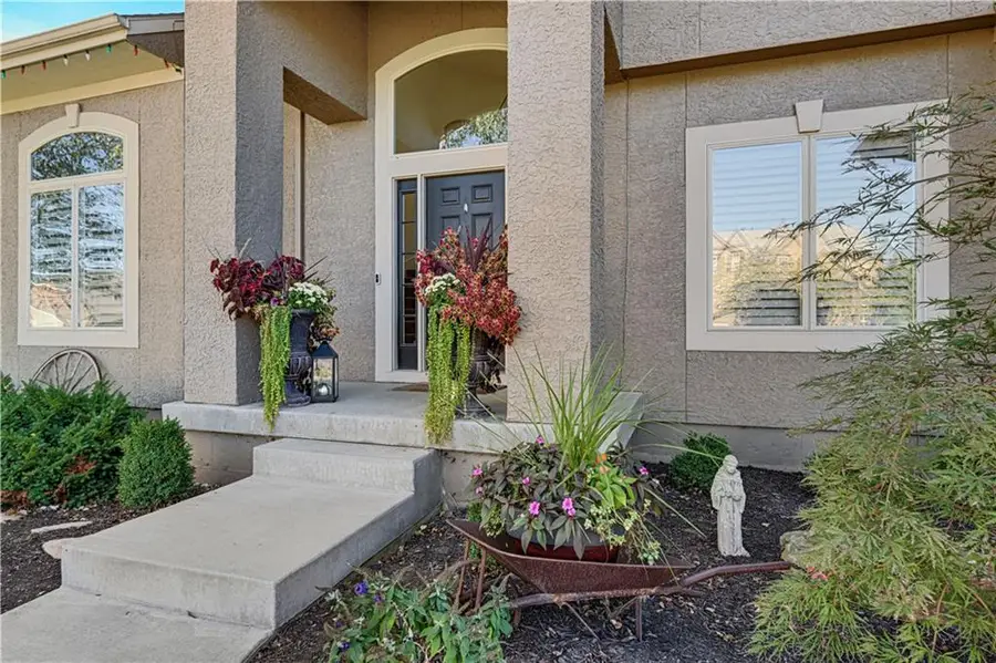 5303 W 166th Terrace, Overland Park, KS 66085 - Image #3