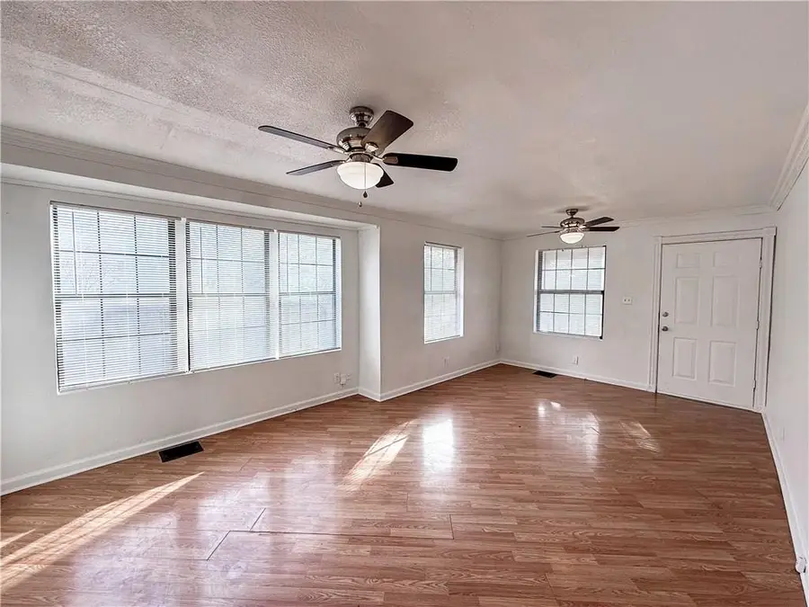 11224 E Peery Street, Independence, MO 64054 - Image #2