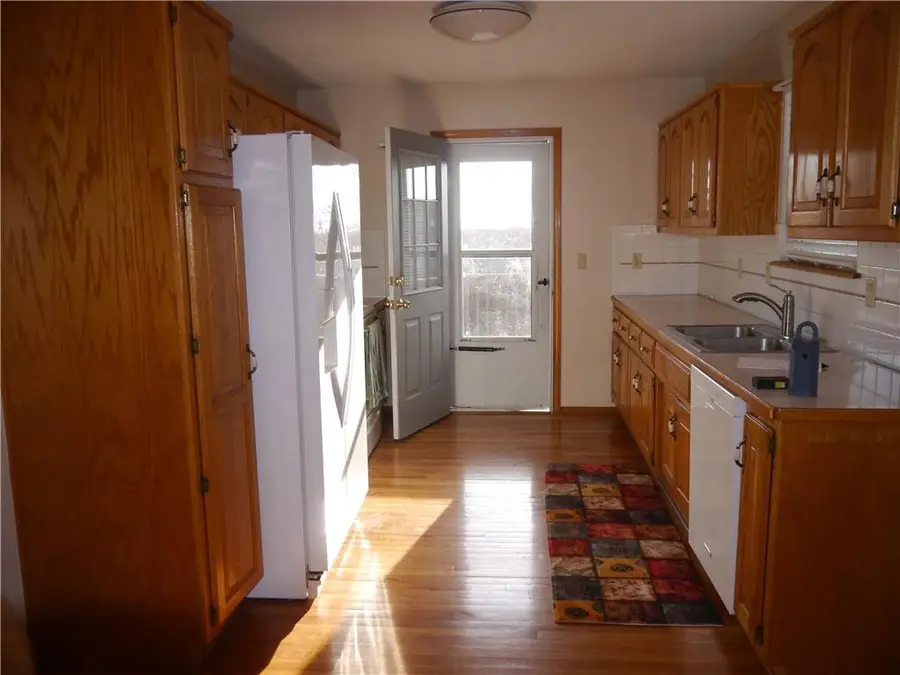 1601 Stasi Avenue, Raymore, MO 64083 - Image #3