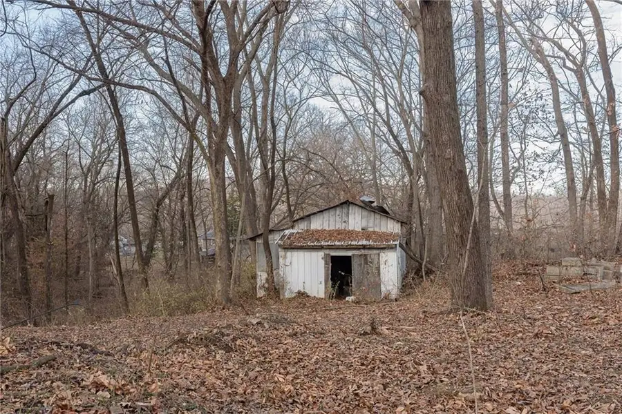 722 N 7th Street, Edwardsville, KS 66111 - Image #3