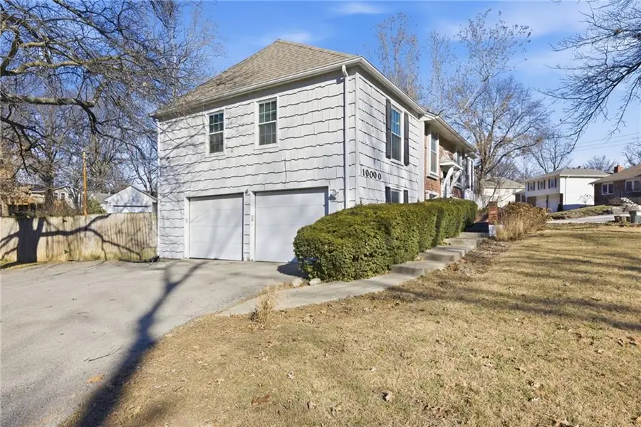 10000 W 93rd Street, Overland Park, KS 66212 - Image #3