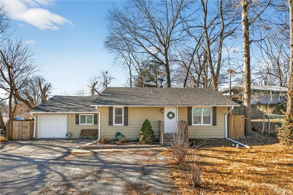 36 N Ridge Avenue, Liberty, MO 64068 - Image #1