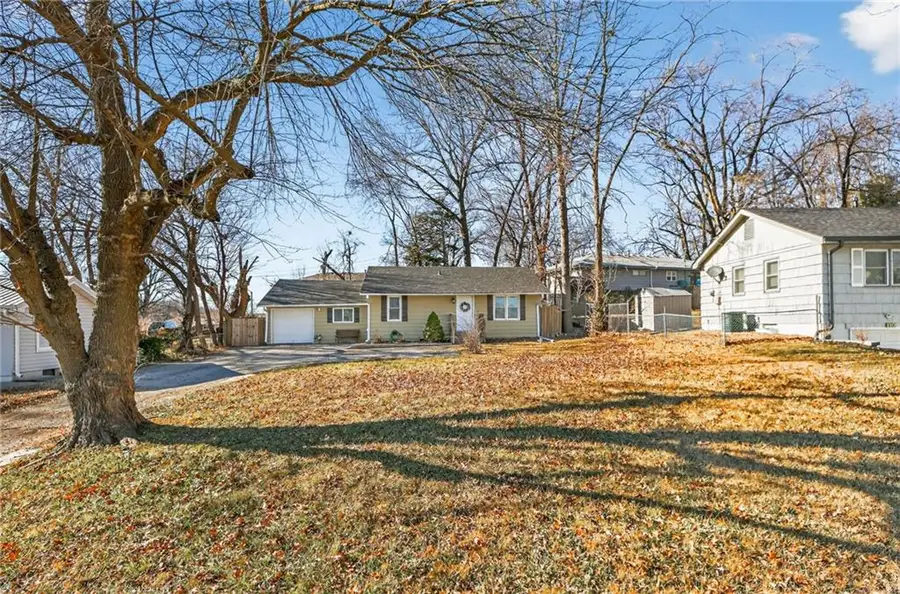 36 N Ridge Avenue, Liberty, MO 64068 - Image #2