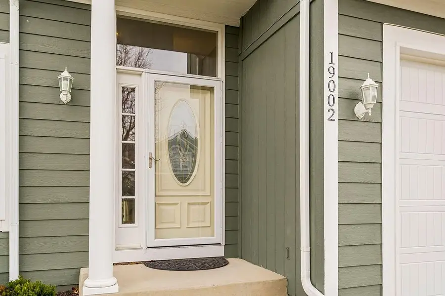 19002 W 160th Street, Olathe, KS 66062 - Image #2