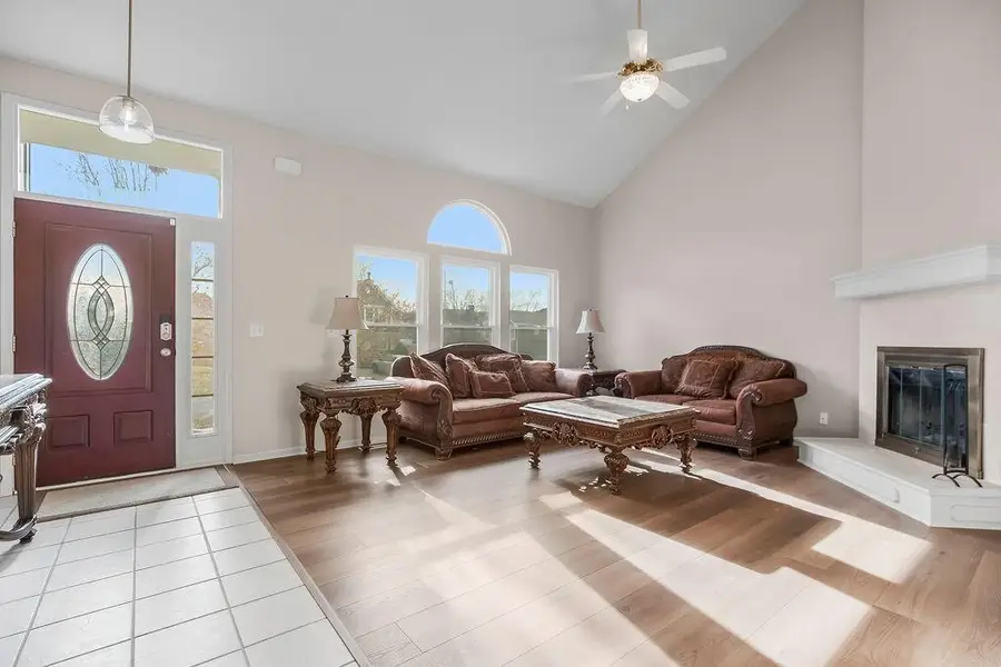 19002 W 160th Street, Olathe, KS 66062 - Image #3