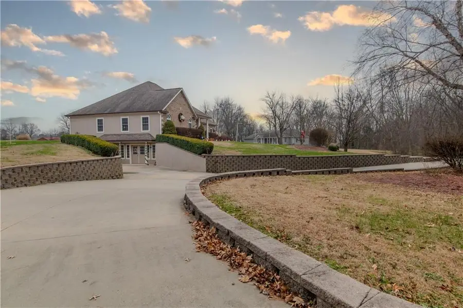 317 S Kentucky Street, Adrian, MO 64720 - Image #2