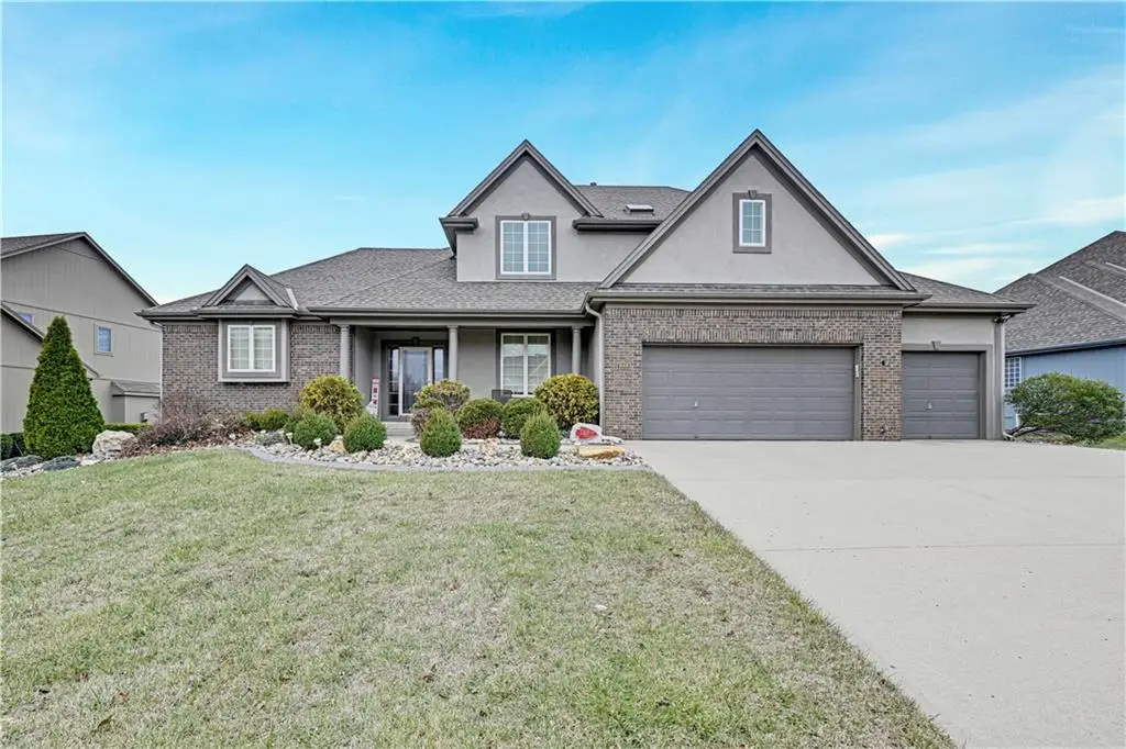 9008 N Lewis Avenue, Kansas City, MO 64157 - Image #1