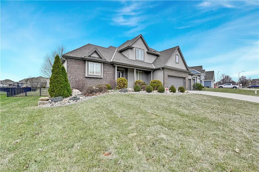 9008 N Lewis Avenue, Kansas City, MO 64157 - Image #2